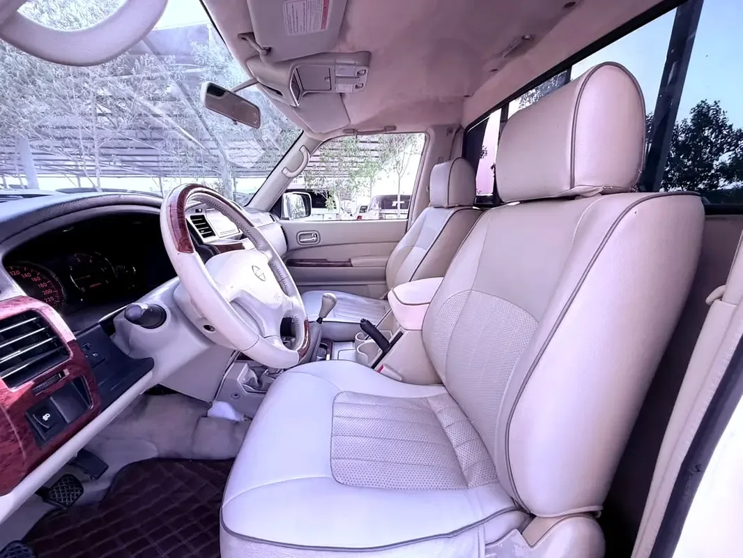 Nissan Patrol 4.8 MT (280 hp) - 16