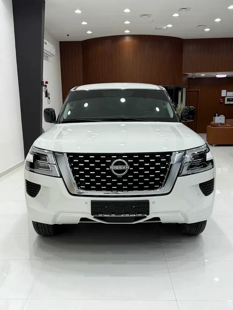Nissan Patrol 4.8 Tiptronic (245 hp)