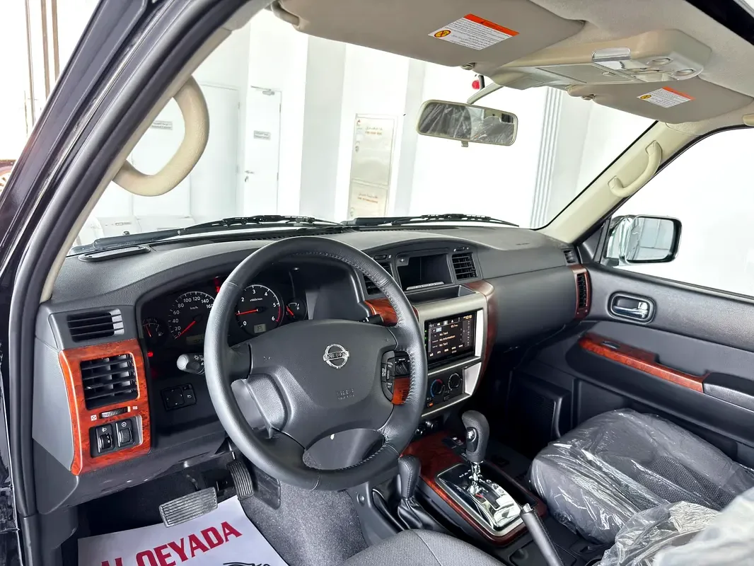 Nissan Patrol 4.8 Tiptronic (245 hp) - 8