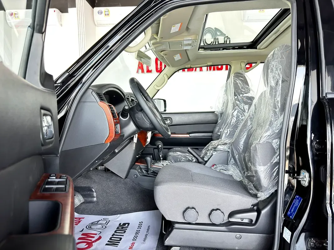Nissan Patrol 4.8 Tiptronic (245 hp) - 11