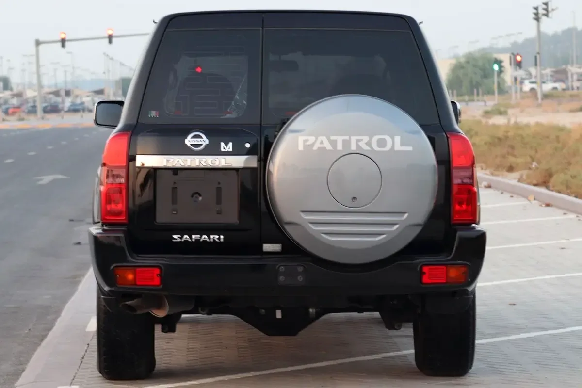 Nissan Patrol 4.8 Tiptronic (245 hp) - 4