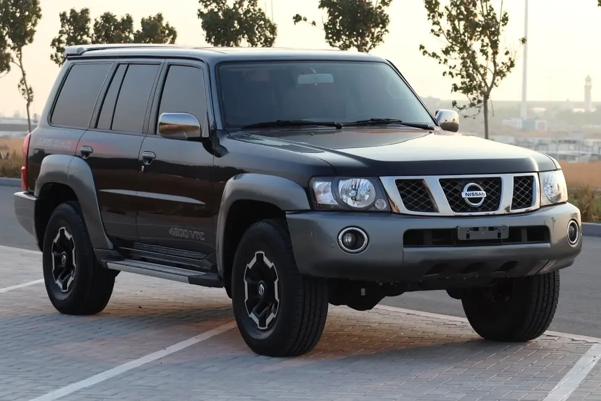 Nissan Patrol 4.8 Tiptronic (245 حصان) - 2