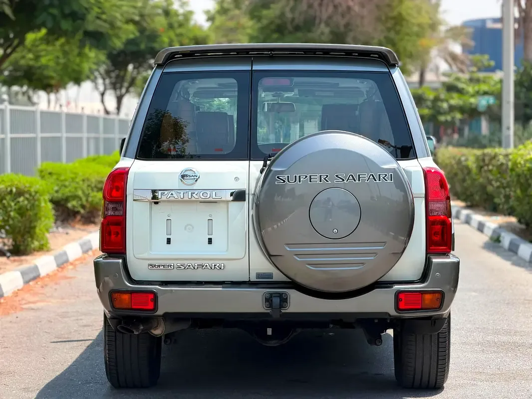 Nissan Patrol 4.8 Tiptronic (245 hp) - 3