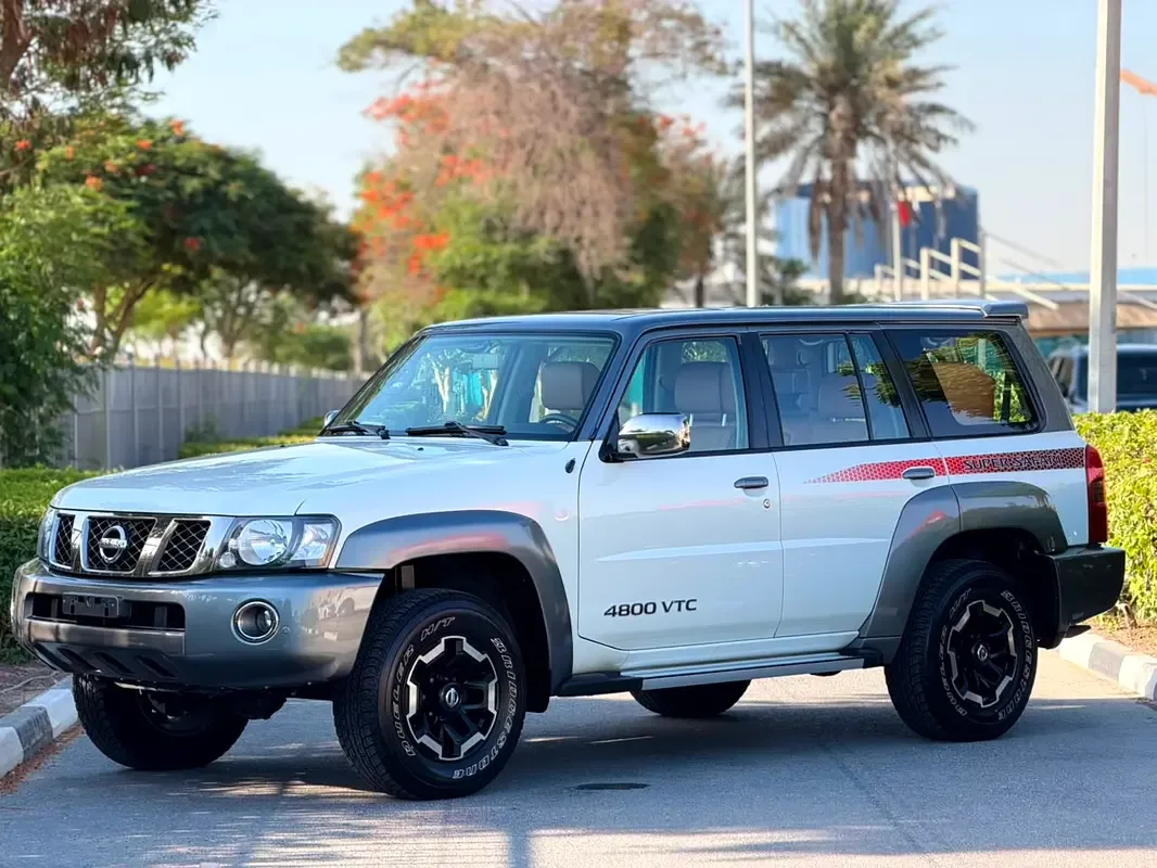 Nissan Patrol 4.8 Tiptronic (245 hp) - 2