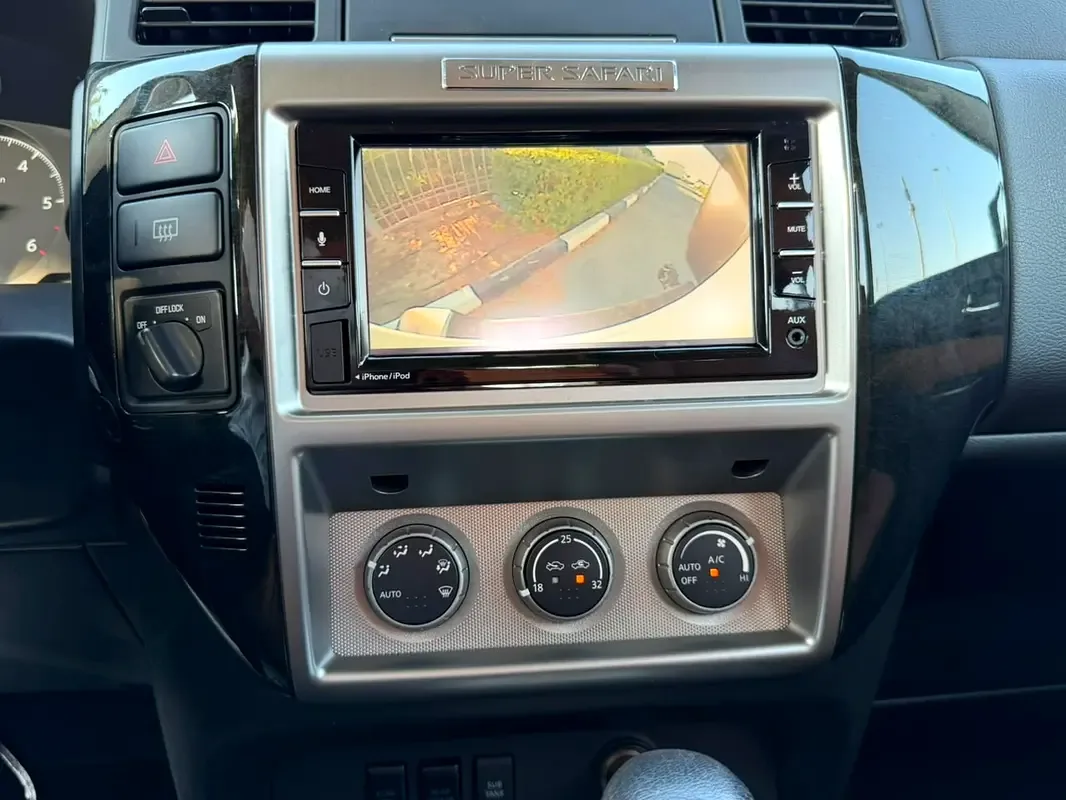 Nissan Patrol 4.8 Tiptronic (245 hp) - 7