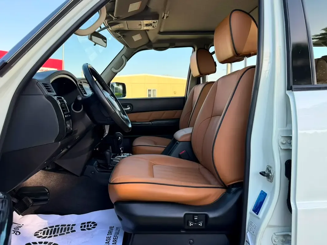 Nissan Patrol 4.8 Tiptronic (245 hp) - 15