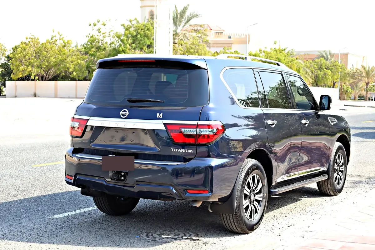 Nissan Patrol 4.8 Tiptronic (245 hp) - 7
