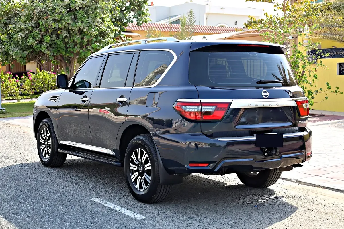 Nissan Patrol 4.8 Tiptronic (245 hp) - 6