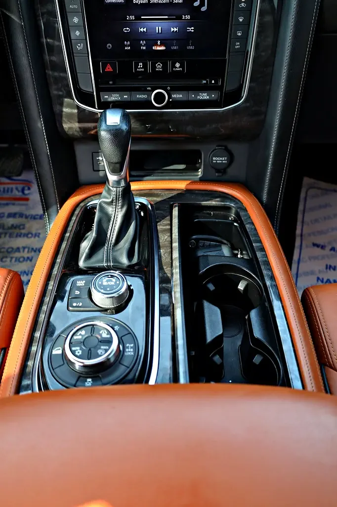 Nissan Patrol 4.8 Tiptronic (245 hp) - 16