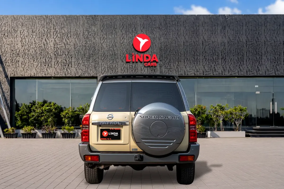 Nissan Patrol 4.8 Tiptronic (245 hp) - 4