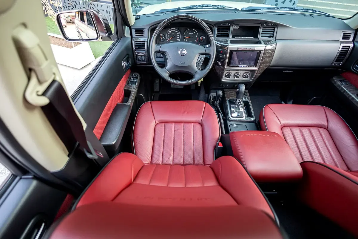 Nissan Patrol 4.8 Tiptronic (245 hp) - 14