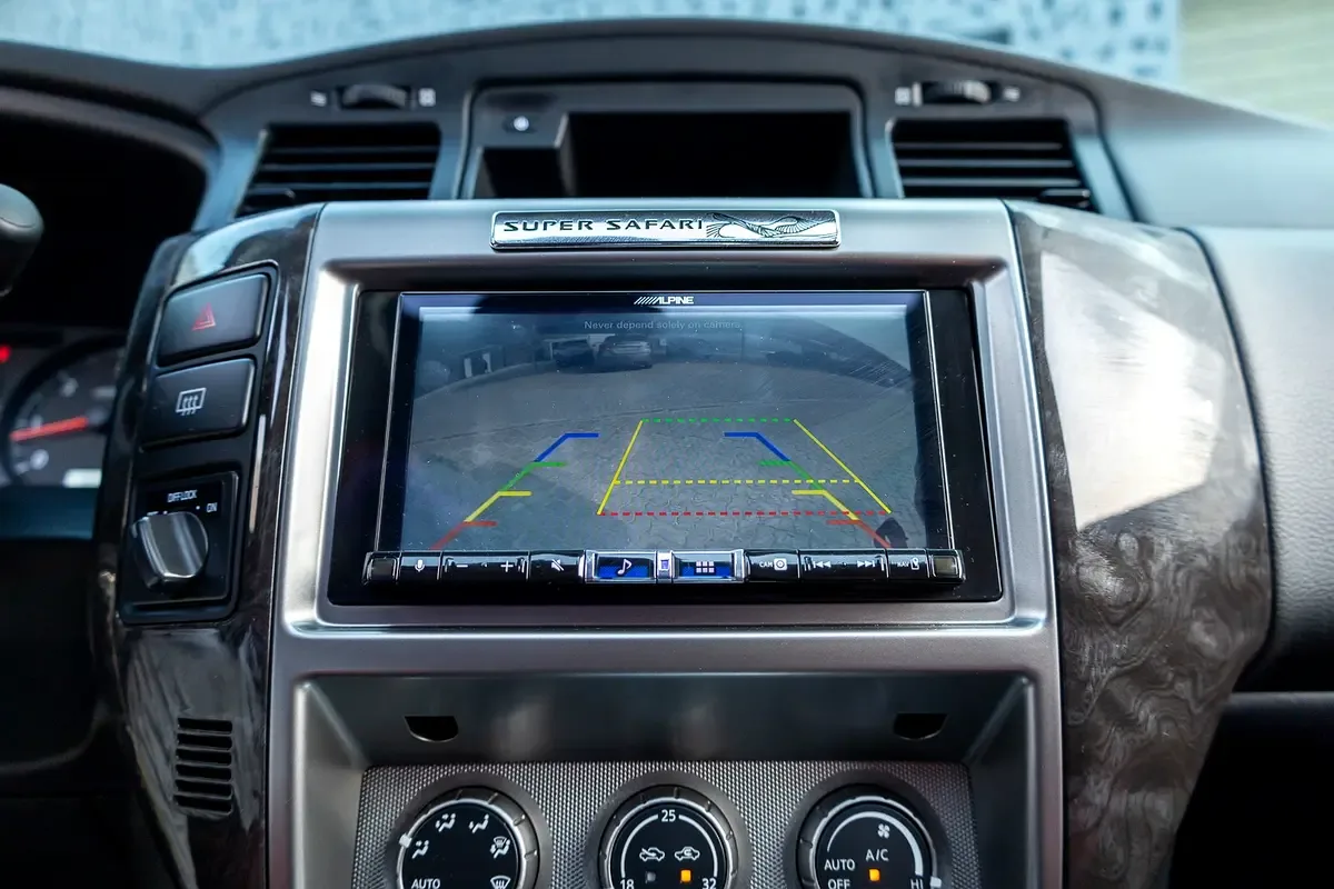 Nissan Patrol 4.8 Tiptronic (245 hp) - 19