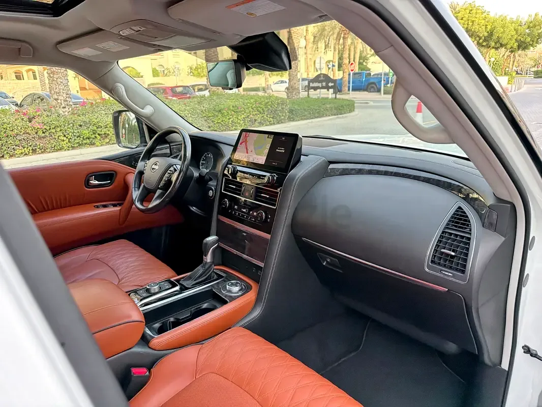 Nissan Patrol 4.8 Tiptronic (245 hp) - 10