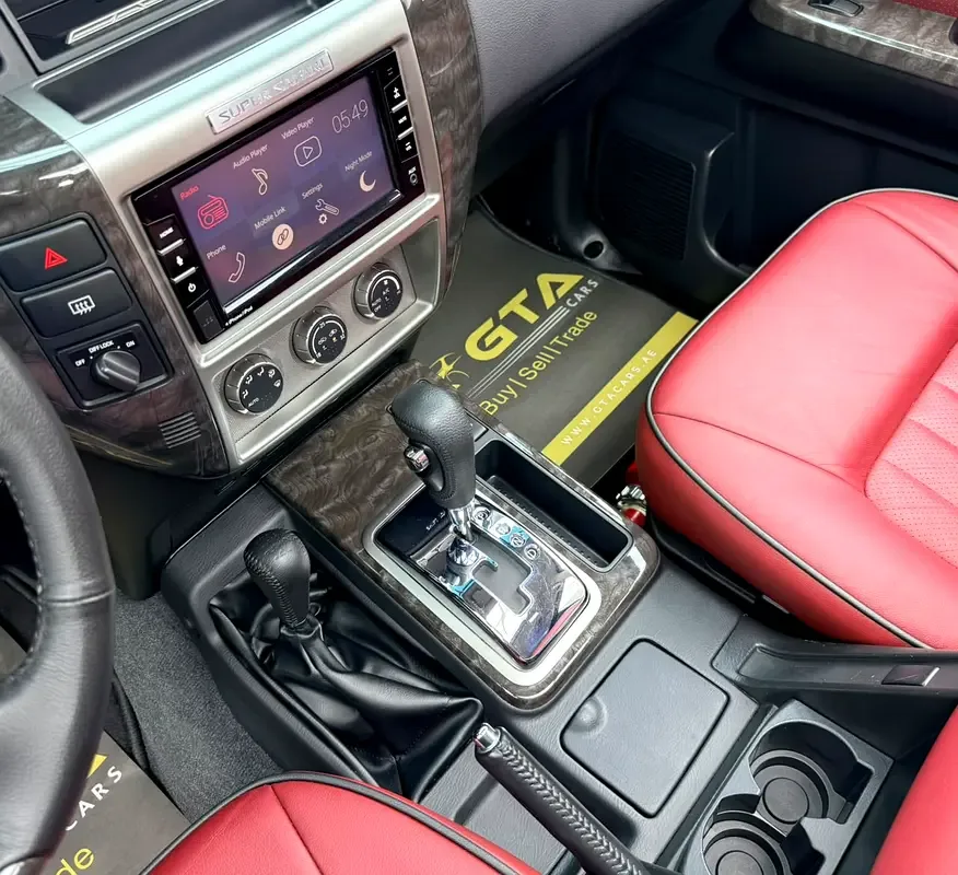 Nissan Patrol 4.8 Tiptronic (245 حصان) - 18