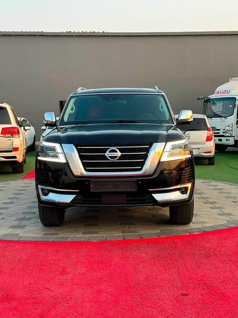 Nissan Patrol 5.6 (405 hp) Automatic transmission