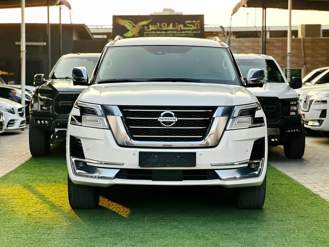 Nissan Patrol 5.6 (405 hp) Automatic transmission