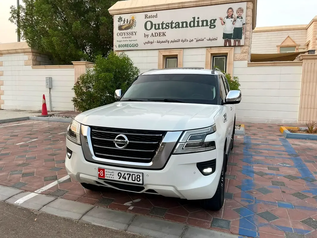 Nissan Patrol 5.6 (405 hp) Automatic transmission