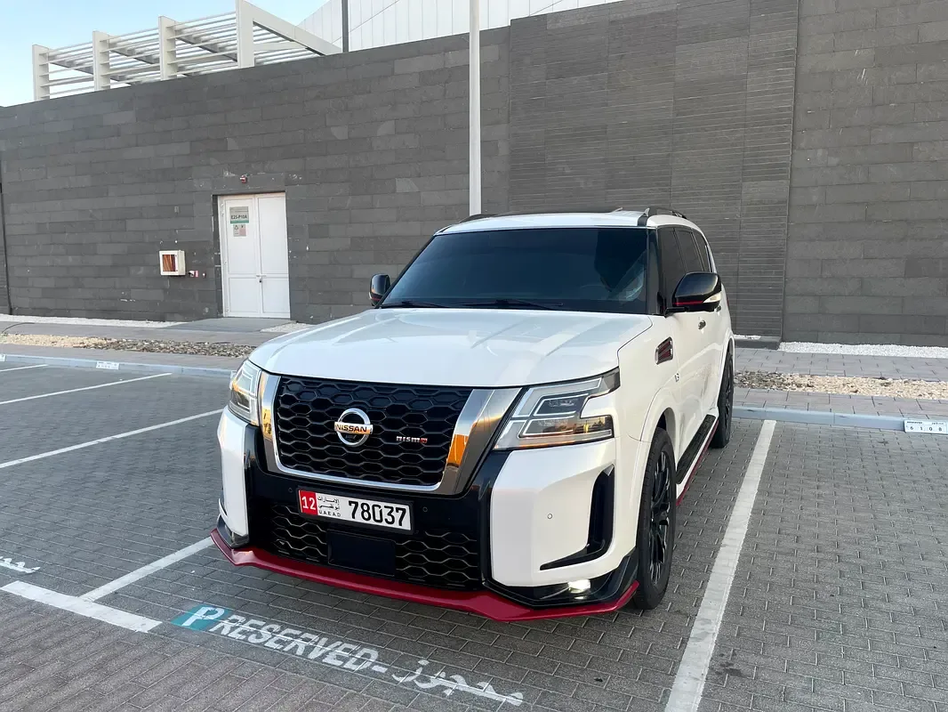 Nissan Patrol 5.6 (405 hp) Automatic transmission