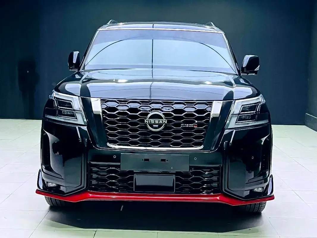Nissan Patrol 5.6 (405 hp) Automatic transmission