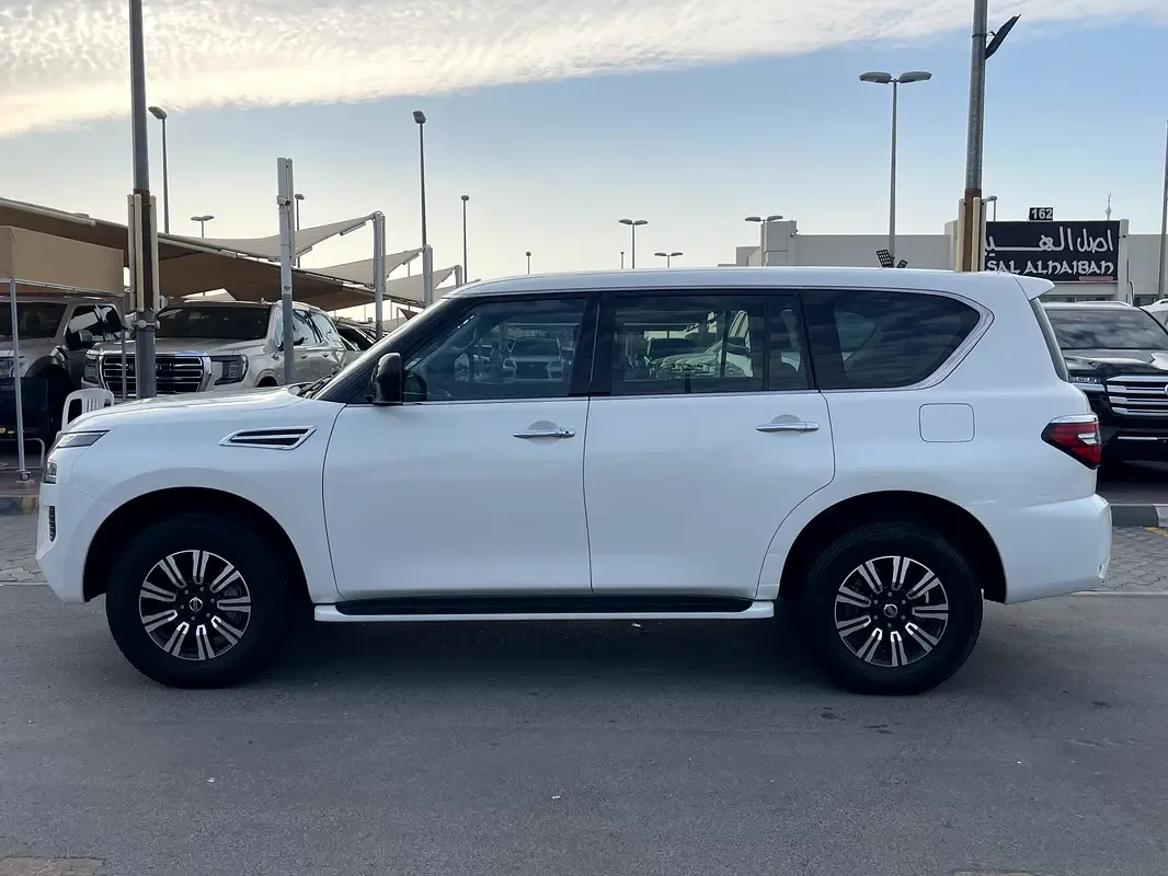 Nissan Patrol 5.6 (405 hp) Automatic transmission - 3
