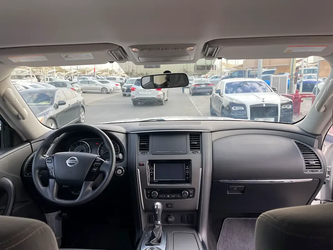 Nissan Patrol 5.6 (405 hp) Automatic transmission - 17