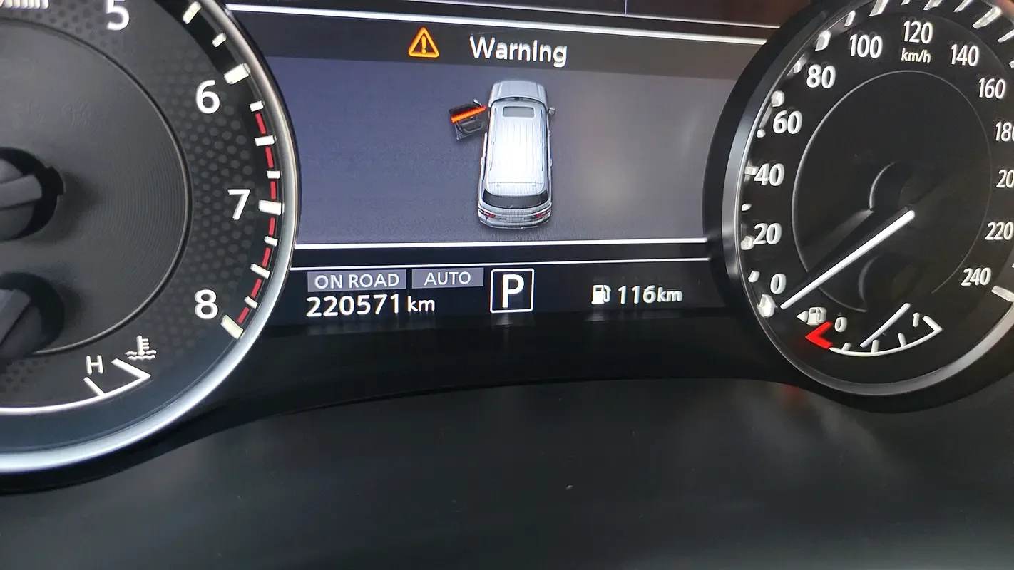 Nissan Patrol 5.6 (405 hp) Automatic transmission - 19