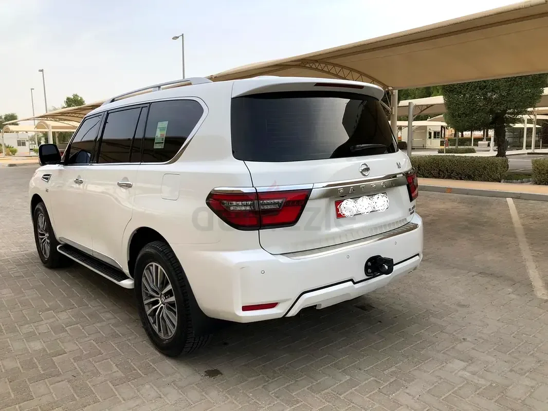 Nissan Patrol 5.6 (405 hp) Automatic transmission - 2