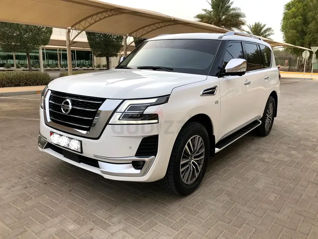 Nissan Patrol 5.6 (405 hp) Automatic transmission