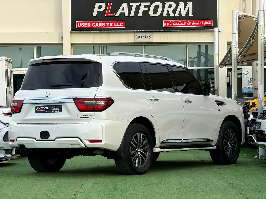 Nissan Patrol 5.6 (405 hp) Automatic transmission - 5
