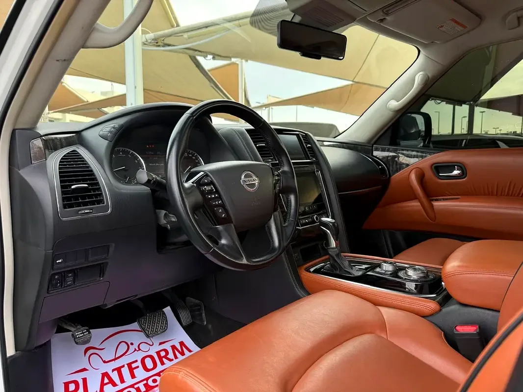 Nissan Patrol 5.6 (405 hp) Automatic transmission - 8