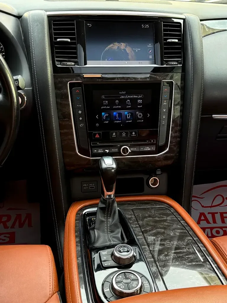 Nissan Patrol 5.6 (405 hp) Automatic transmission - 12