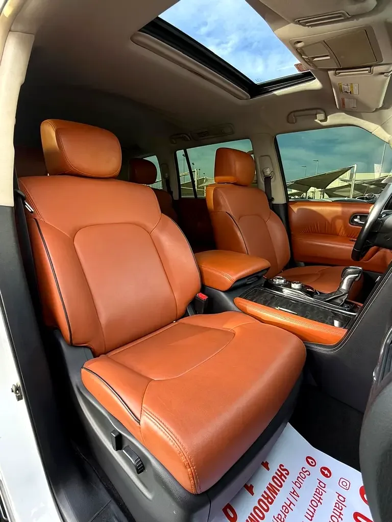Nissan Patrol 5.6 (405 hp) Automatic transmission - 15