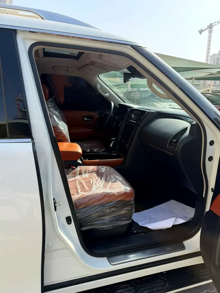 Nissan Patrol 5.6 (405 حصان) ناقل حركة أوتوماتيكي - 8
