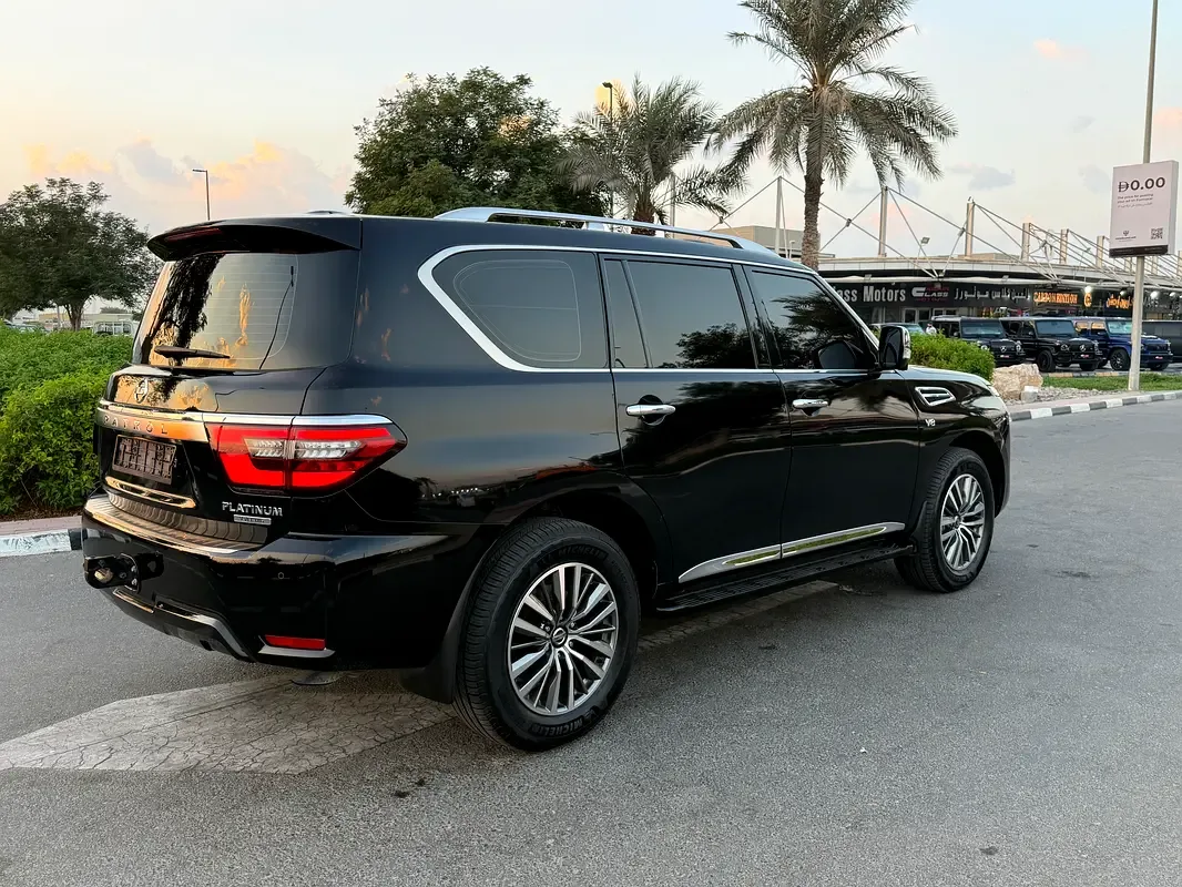 Nissan Patrol 5.6 (405 hp) Automatic transmission - 8