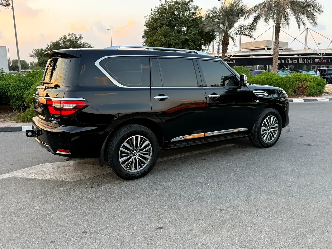 Nissan Patrol 5.6 (405 hp) Automatic transmission - 7