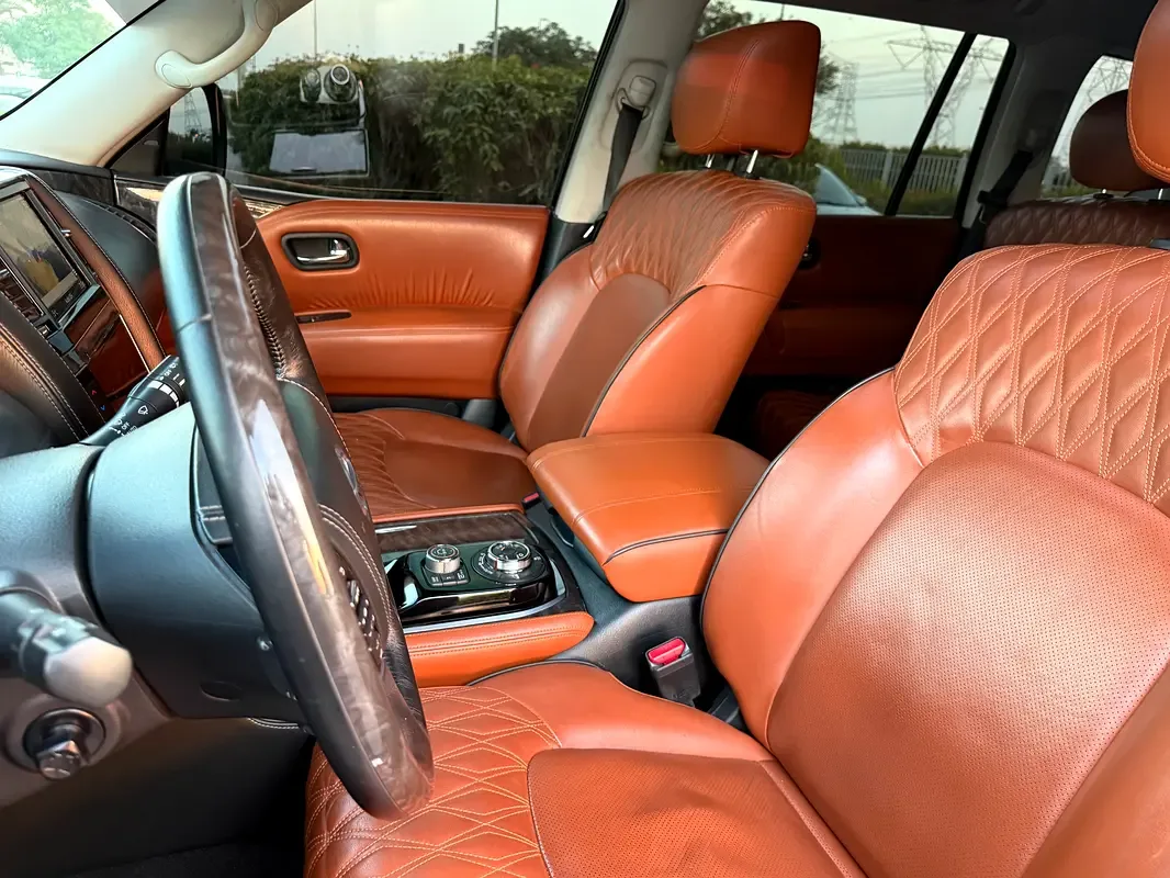 Nissan Patrol 5.6 (405 hp) Automatic transmission - 15