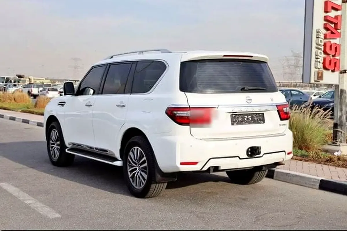 Nissan Patrol 5.6 (405 hp) Automatic transmission - 5