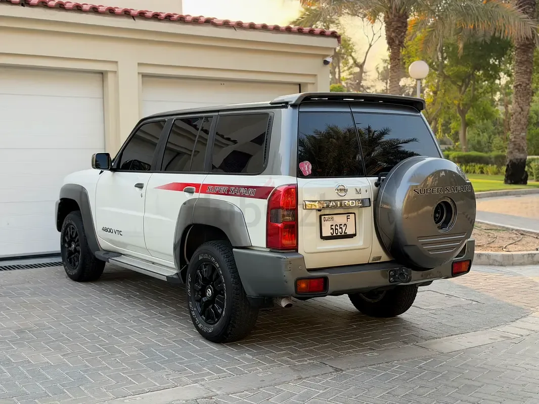 Nissan Patrol 5.6 (405 حصان) ناقل حركة أوتوماتيكي - 5