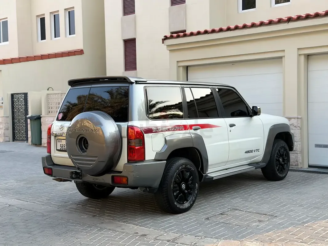 Nissan Patrol 5.6 (405 حصان) ناقل حركة أوتوماتيكي - 6
