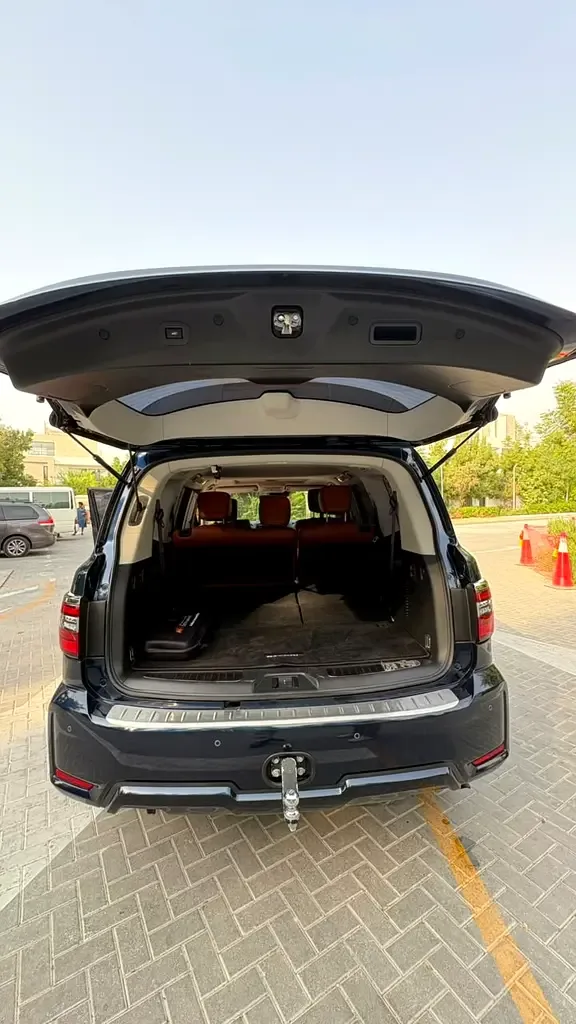 Nissan Patrol 5.6 (405 hp) Automatic transmission - 2