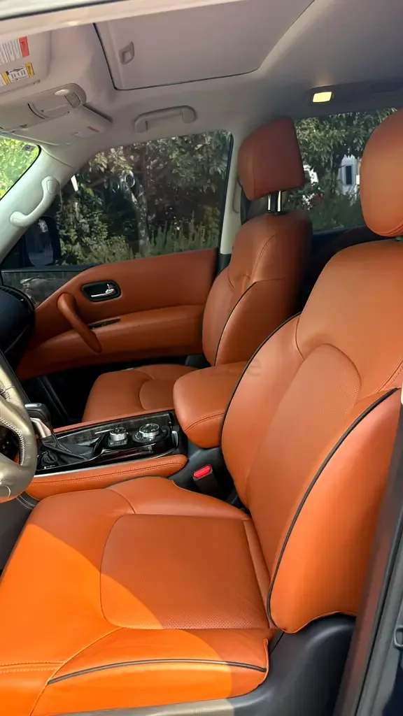 Nissan Patrol 5.6 (405 hp) Automatic transmission - 7
