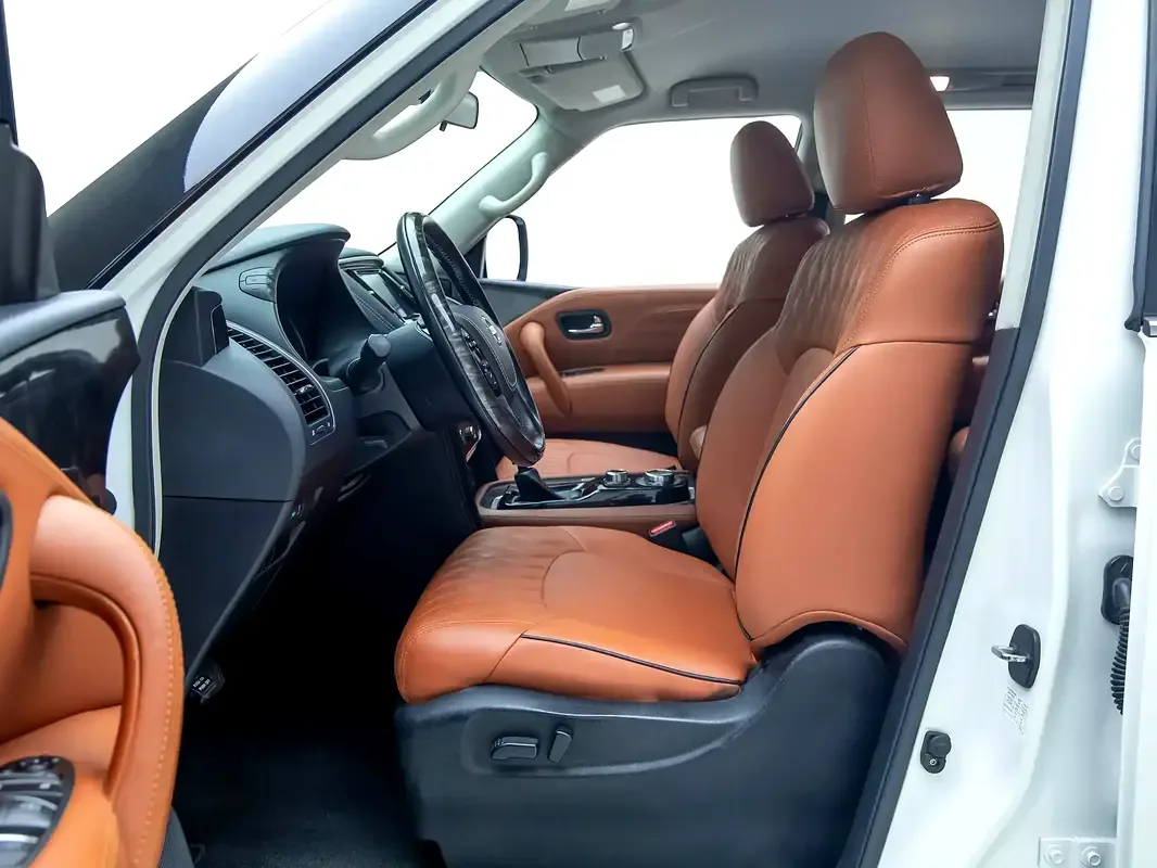 Nissan Patrol 5.6 (405 hp) Automatic transmission - 9