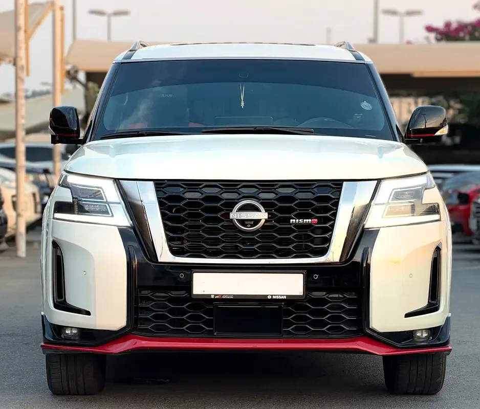 Nissan Patrol 5.6 AT (317 hp)