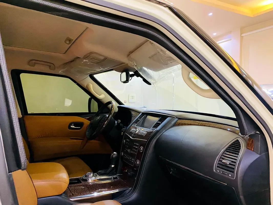 Nissan Patrol 5.6 AT (317 حصان) - 17