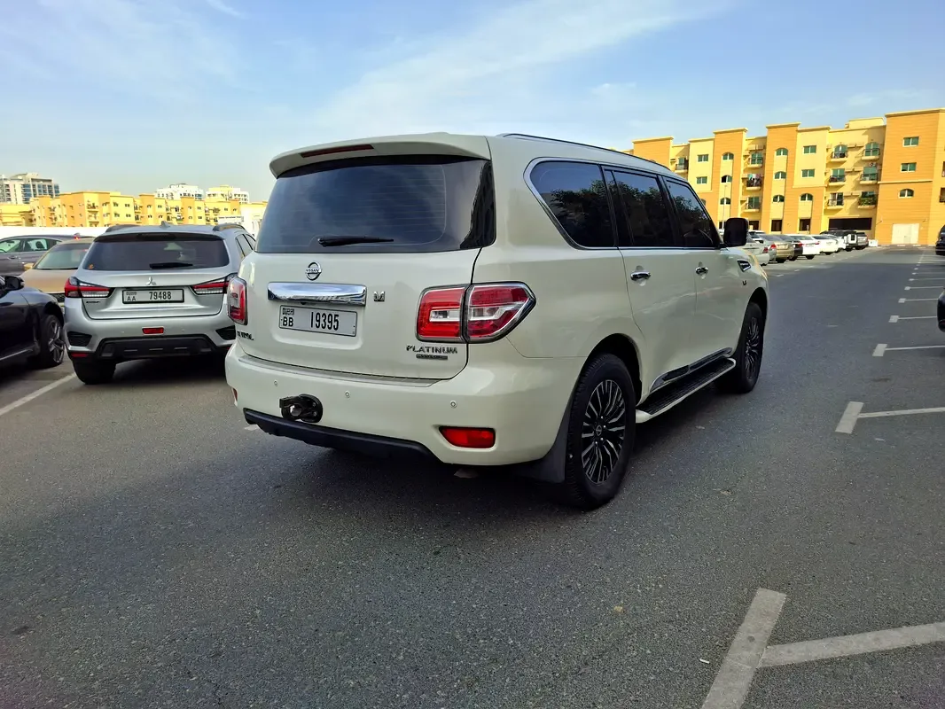 Nissan Patrol 5.6 AT (317 hp) - 5