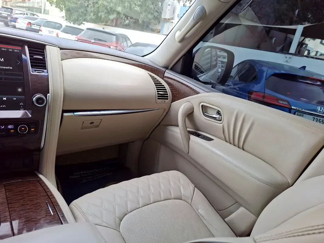 Nissan Patrol 5.6 AT (317 hp) - 10