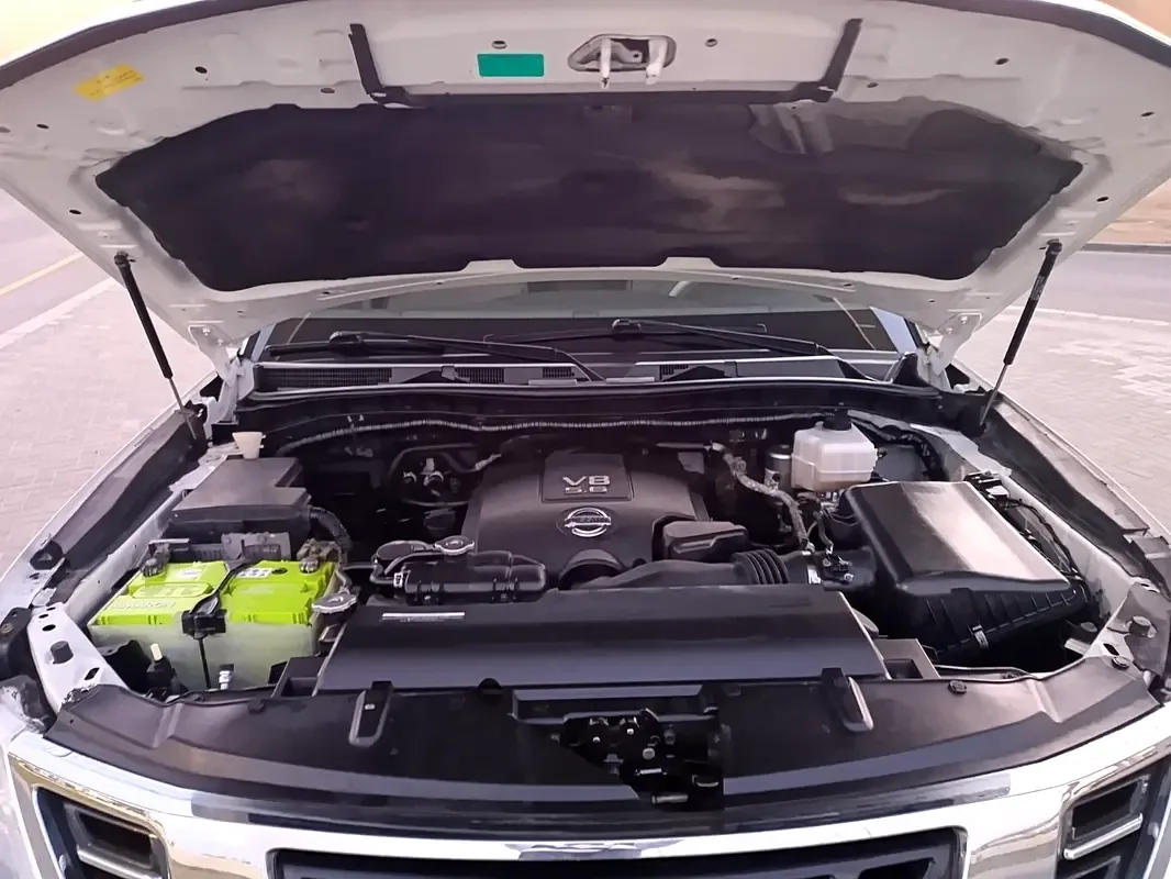 Nissan Patrol 5.6 AT (317 hp) - 15