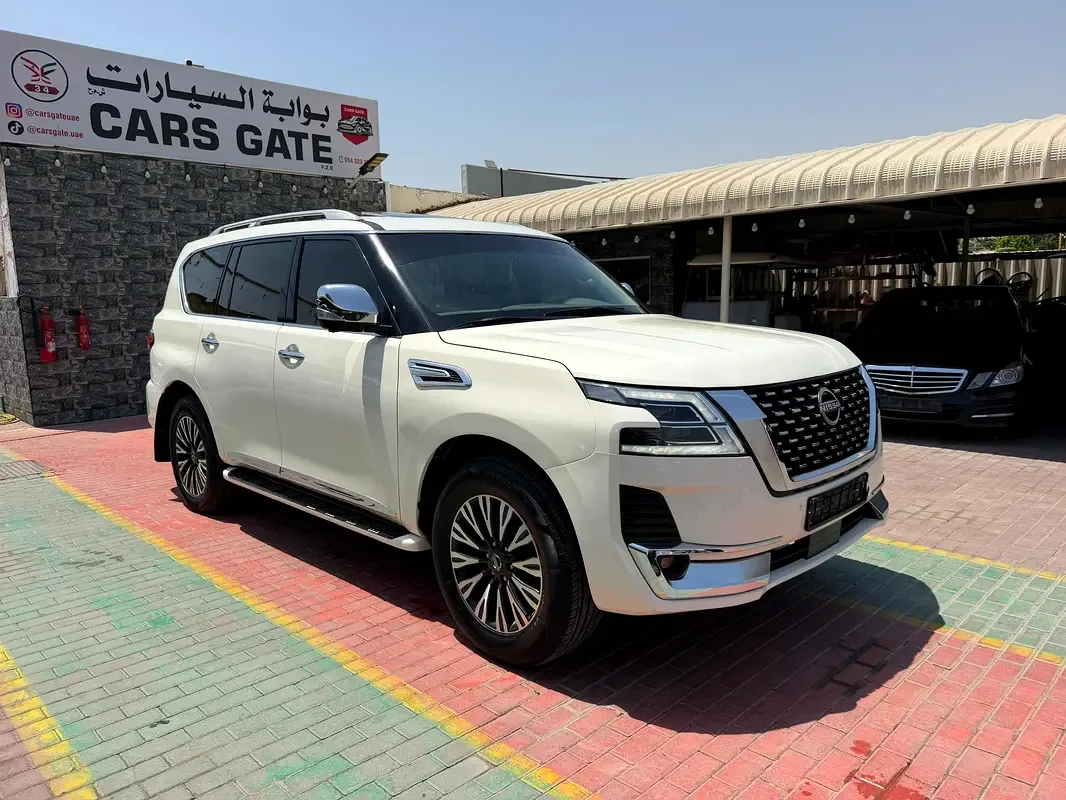Nissan Patrol 5.6 AT (405 hp)