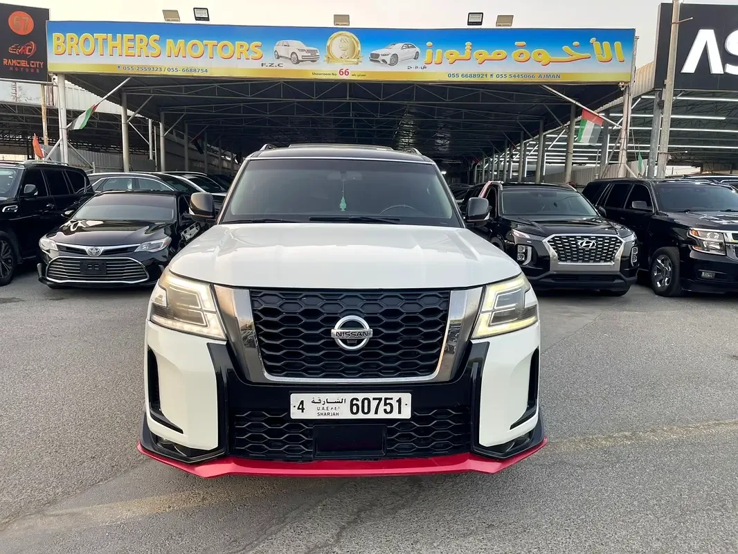 Nissan Patrol 5.6 AT (405 hp)
