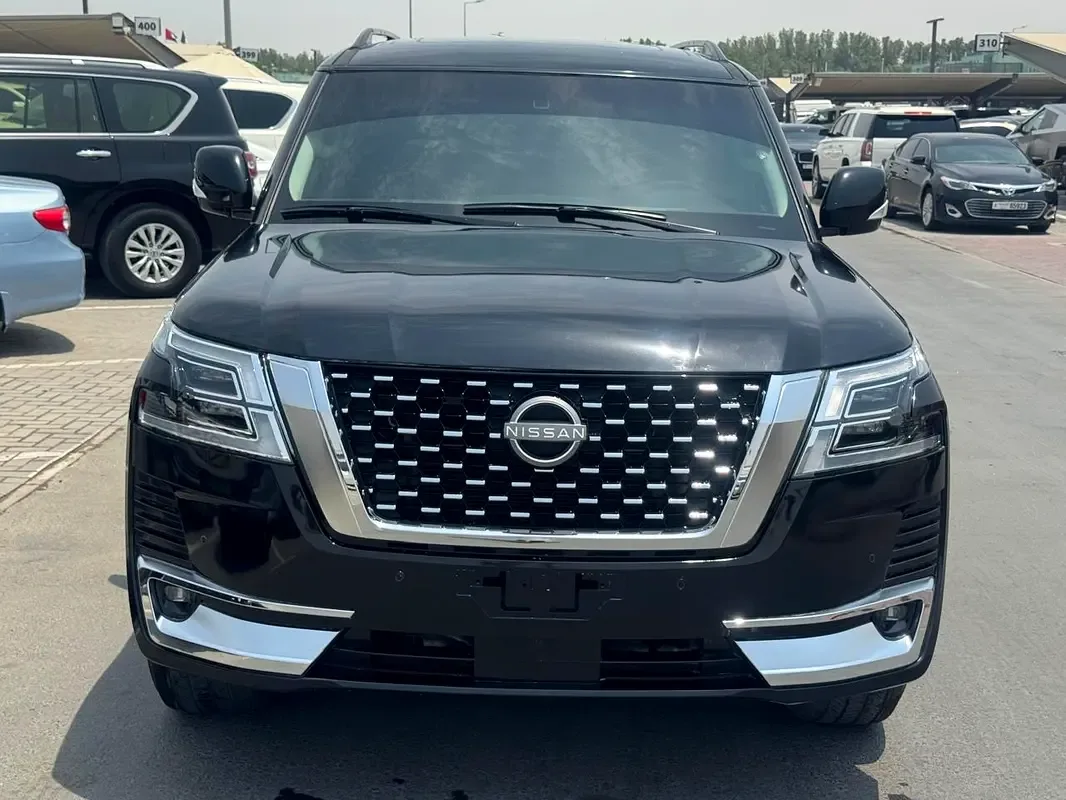 Nissan Patrol 5.6 AT (405 hp)